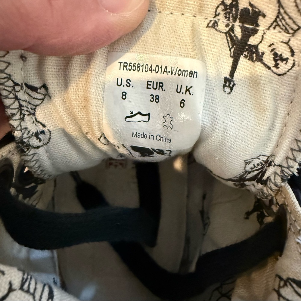 True Religion High Top Fold Down Sneakers Women’s 8 Black Leather Sequin Logo - Picture 8 of 8